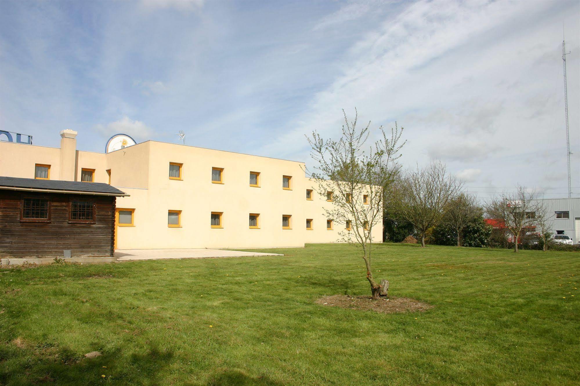 B&B Hotel Angers Parc Expos Verrieres-en-Anjou Exterior foto